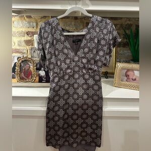 Ted Baker Gray and White Patterned Midi Dress